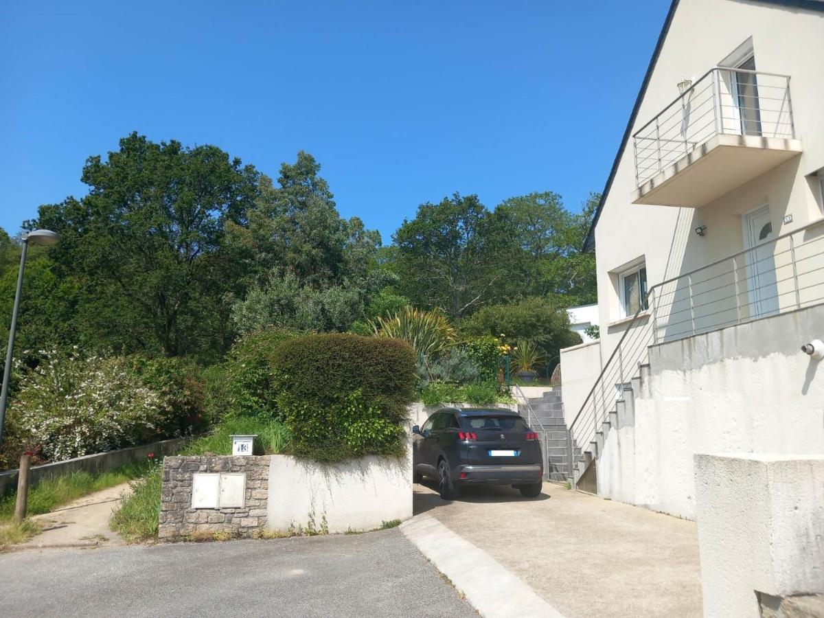 Appartement Au Calme Proche D'Un Petit Bois Dans Кемпер Экстерьер фото